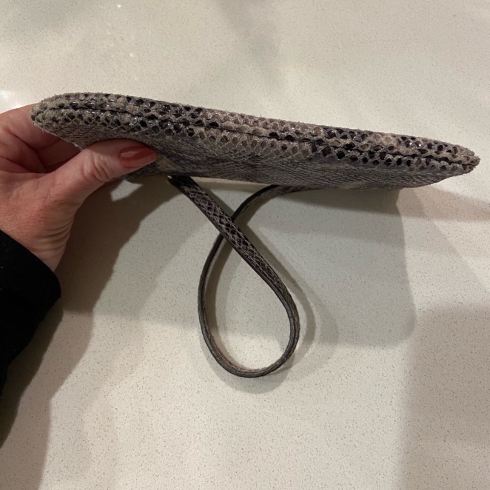 Michael Kors wristlet and two other mini bags, 3 total - Picture 7 of 13